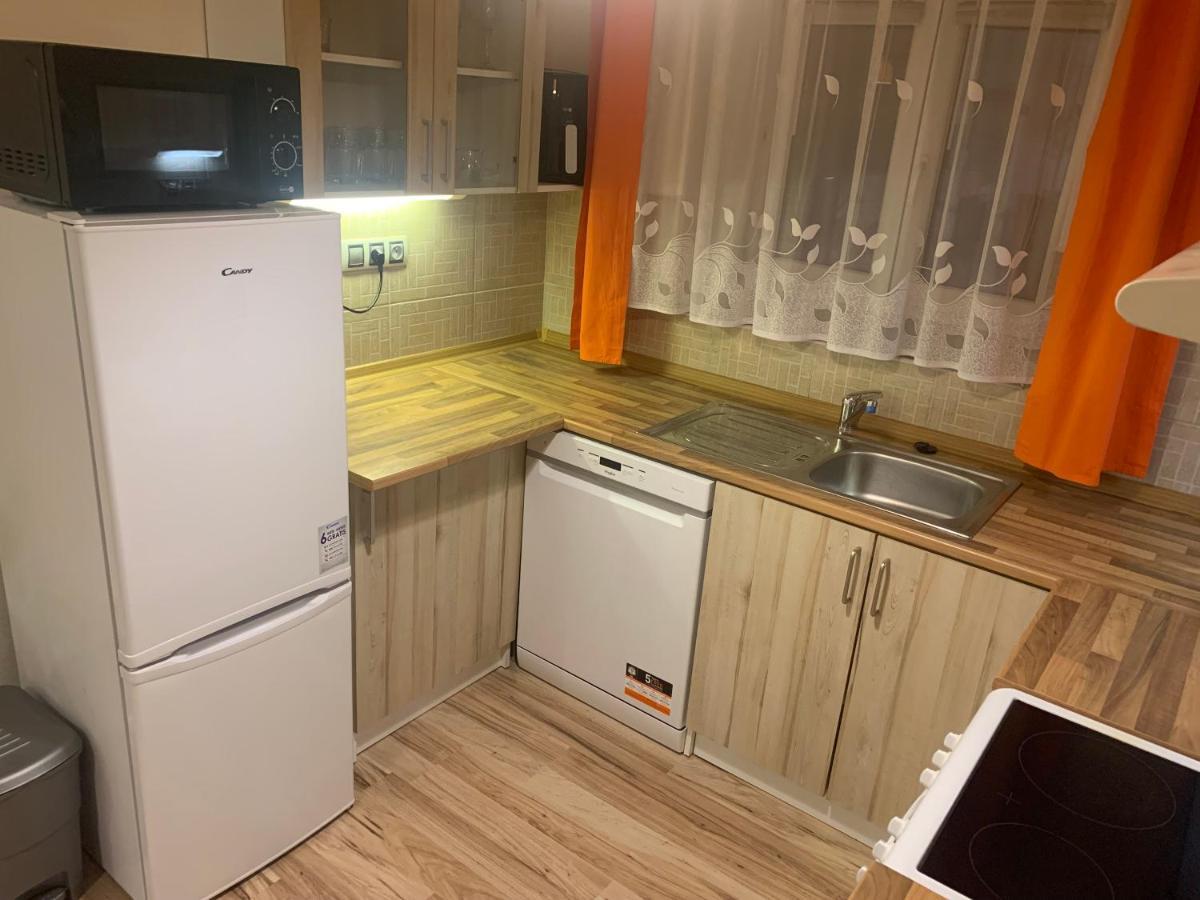 Apartman Slunecnice S Terasou Ceske Budejovice Exteriör bild